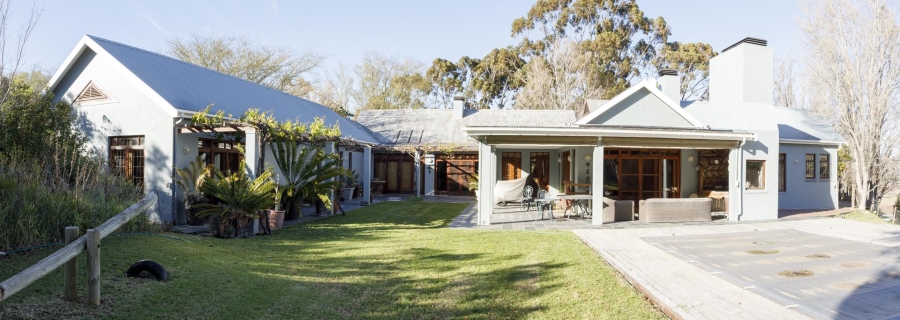 6 Bedroom Property for Sale in Ashton Western Cape